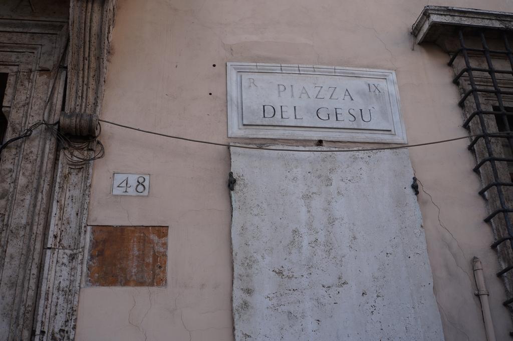 Piazza Del Gesu' Luxury Suites Rome Buitenkant foto